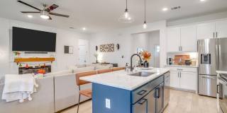 2217 Forest Hill Lane Gallery 7