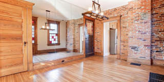 557 S Grant Avenue Gallery 16