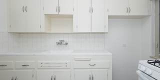 The Grant-Lee Gallery 7