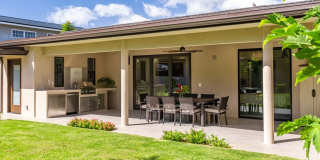 Kahala Zen: Spacious Modern Oasis w/ Studio, Garden & Lush Garden Gallery 56