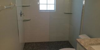 Completely Renovated 3rd Floor condominium with panoramic views GARAGE INCLUDED! Gallery 23