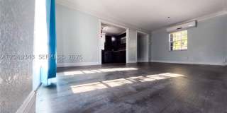 2218 Harding St Gallery 66
