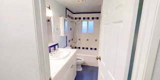 Beautiful Home with 4 Bedrooms and 2 Bathrooms Available in September! Gallery 27