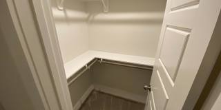 Room in 4 Bedroom Home at Merrick St Room in 4 Bedroom Home at Merrick St Gallery 23