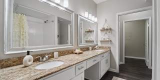 The Milano Gallery 27