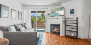 308 River Street Gallery 8