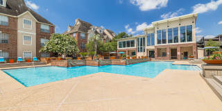 The Village at Bellaire Apartments Gallery 20