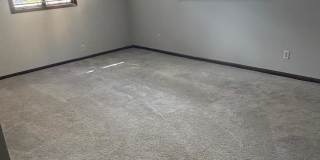 426 Commodore Dr Gallery 10
