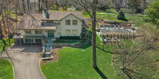 9 Dancing Bear Road Gallery 34