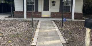 580 Southeast Nassau Street Gallery 1