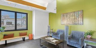 Highland Plaza Gallery 15