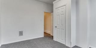 354 Ophelia Street Gallery 17