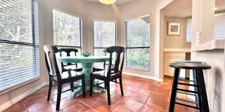 Fully furnished 2-Bedroom, 2-Bath Lakefront Cottage in Sandestin Resort available for Long Term Rental Gallery 7