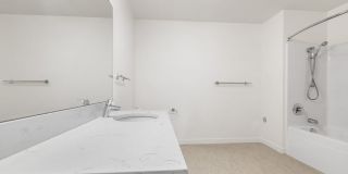 11 Marche Gallery 68