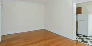 540 West Briar Place Gallery 26