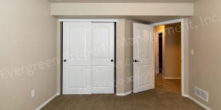 Rigden Farm Townhome in great location! Gallery 35