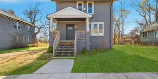 1953 Brighton Street Gallery 1