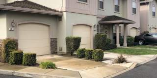 Luxury Townhome for Rent in Greenfield Gallery 1