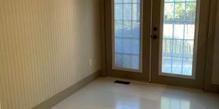 2BR, 2.5 Ba End unit townhouse in Pikes Place 2BR, 2.5 Ba End unit townhouse in Pikes Place Gallery 8