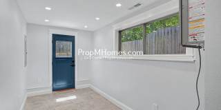 Freshly Renovated Four Bedroom Home in Bull Mountain! Gallery 24