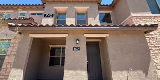 Stylish 3-Bedroom Retreat in the Heart of Gilbert Gallery 1