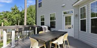 1041 Scenic Boulevard Gallery 45