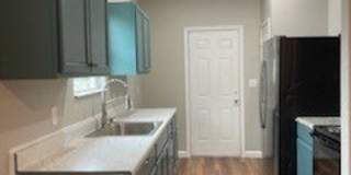 8103 AIRLIFT AVE Gallery 9