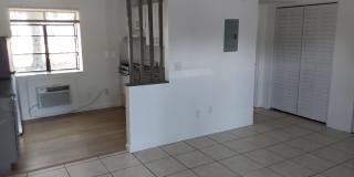 2142 Bradford St Apt 304 Gallery 1