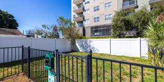 106 Alameda Court - 240 Gallery 25