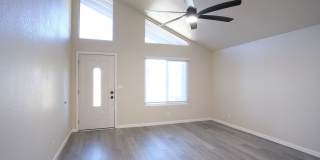 Charming 3-Bedroom Home in Manteca with Solar & Tesla Charger Gallery 7