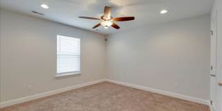 $500 Off First Month!  Beautiful 3 Bedroom Home on a Corner Lot with Modern Upgrades! Gallery 13