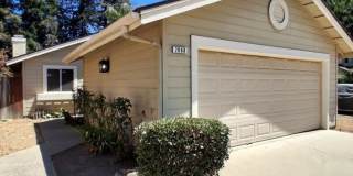Single Level 3 BR Home w/ 2-car Garage & Backyard! Single Level 3 BR Home w/ 2-car Garage & Backyard! Gallery 1