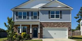4 Bed 2.5 Bath Home with Flex Spaces Gallery 1