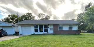 3 Bedroom Ranch With a Fenced In Back Yard Gallery 1