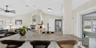 614 STILLVIEW Circle Gallery 13