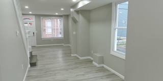 Beautifully Renovated 3 Bedroom with Parking Gallery 10
