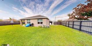 2137 SE Glenrock Terrace Gallery 24