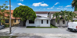 1283 W 42nd St Gallery 1