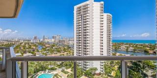 21205 YACHT CLUB DR Gallery 28