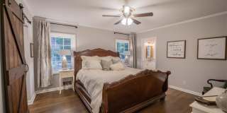 1210 Lenox Circle NE Gallery 18