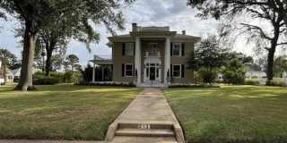 313 E Charnwood Street Gallery 1