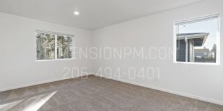 Almost New House with AC! Gallery 48