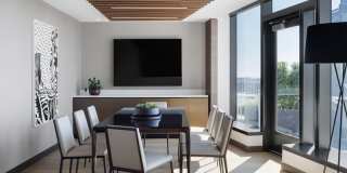 18 Sixth Avenue Gallery 3