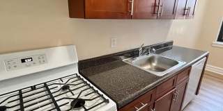 110 Stonelea Stonelea unit: 3B Gallery 15