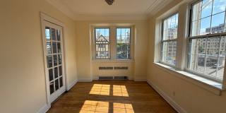 New King Edward Gallery 331