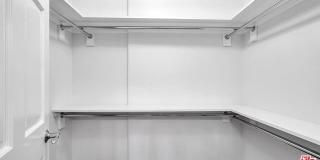 10724 Wilshire Blvd Gallery 11