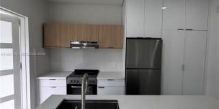 2855 Royal Palm Ave Gallery 3