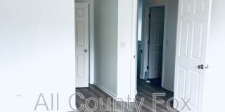 503 S Lakeside Court Gallery 13