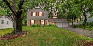 1405 PEACHWOOD Lane Gallery 1