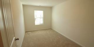 Beautiful and Bright 3 bedroom 2.5 bath Townhouse in Brightleaf with a Garage!! Gallery 14
